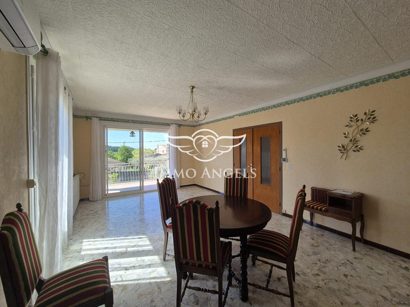 Maison traditionnelle - 154 m² - 6 pièces