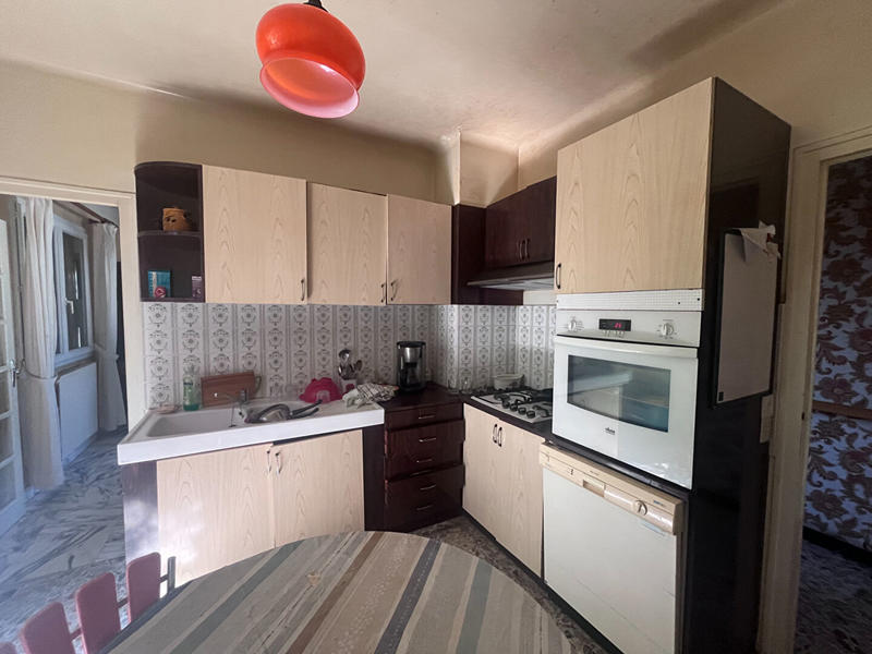 Maison - 180 m² - 7 pièces