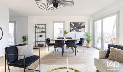 Appartement - 83 m² - 4 pièces