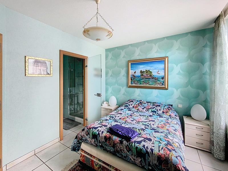 Appartement - 203 m² - 6 pièces