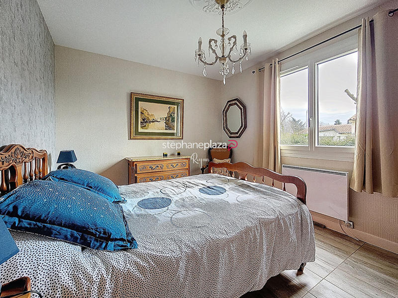 Maison - 160 m² - 7 pièces