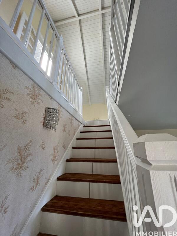 Maison - 110 m² - 6 pièces