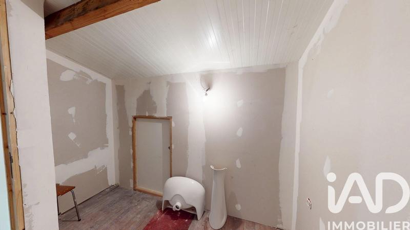 Maison - 80 m² - 5 pièces