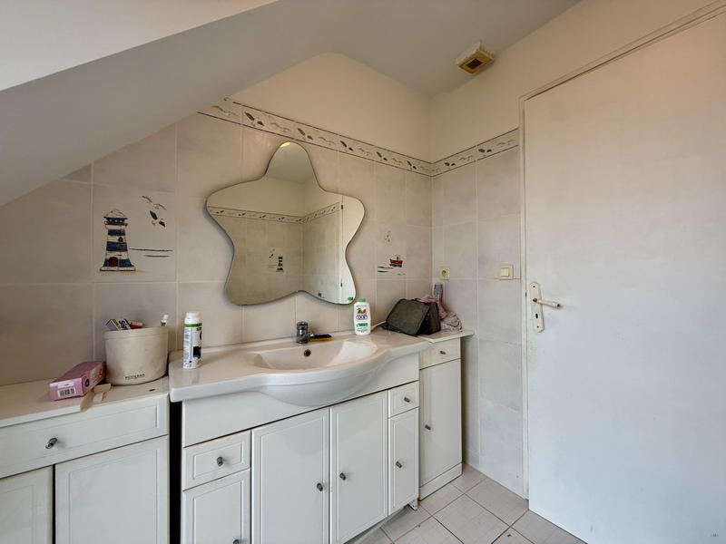 Maison contemporaine - 146 m² - 7 pièces