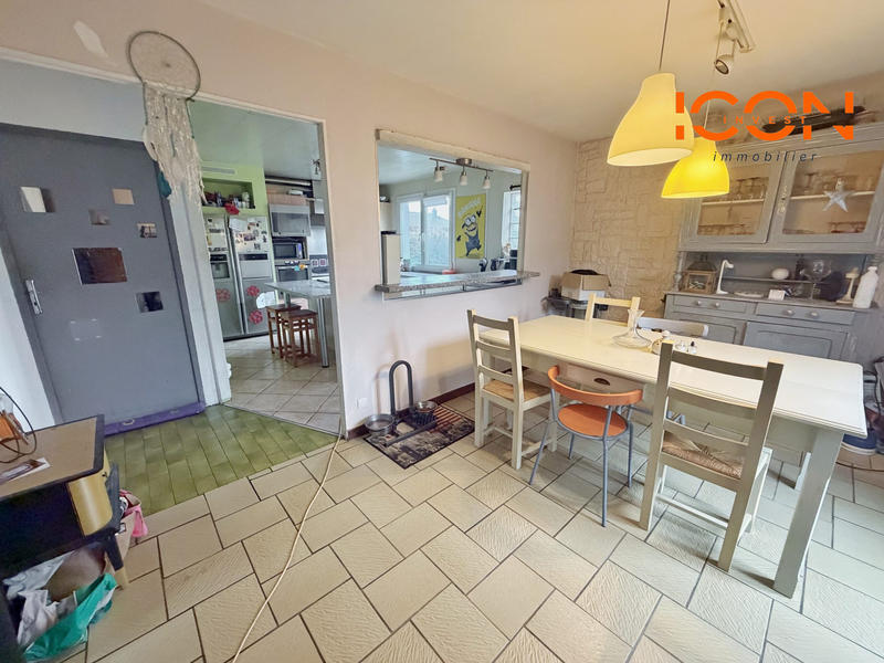 Maison - 145 m² - 6 pièces