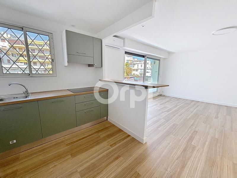 Studio - 36 m² - 1 pièce