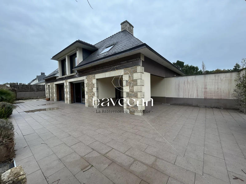 Maison - 162 m² - 5 pièces