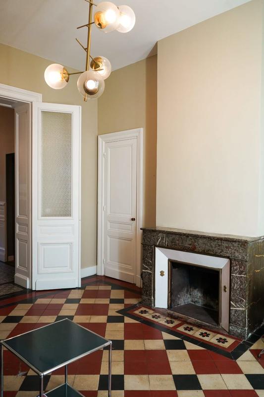 Villa - 311 m² - 15 pièces