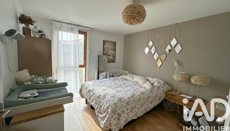 Appartement - 90 m² - 4 pièces