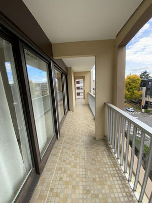 Appartement - 103 m² - 5 pièces