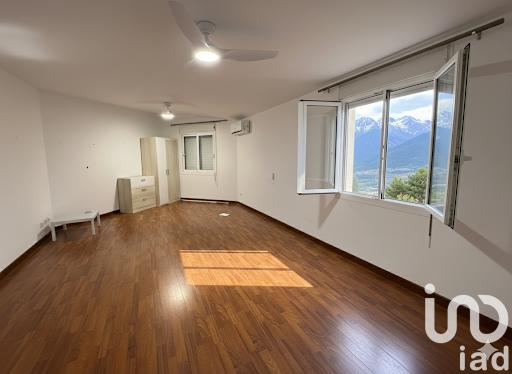 Maison - 160 m² - 5 pièces