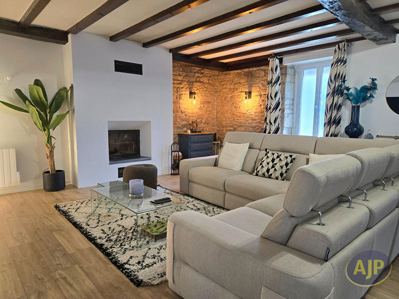 Maison - 110 m² - 5 pièces