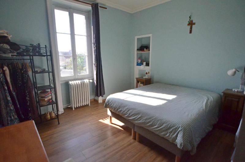 Maison - 142 m² - 7 pièces