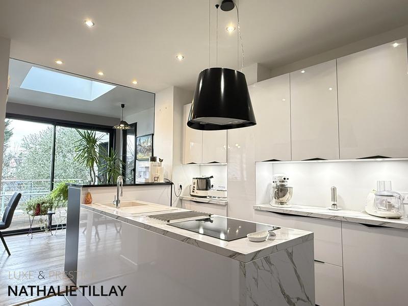 Maison - 170 m² - 7 pièces