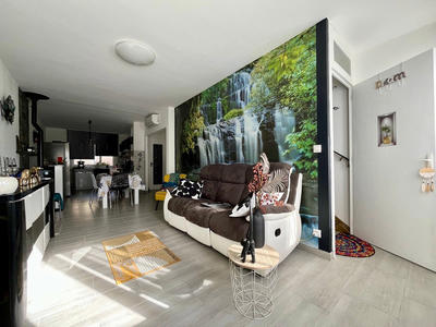 Maison - 76 m² - 3 pièces