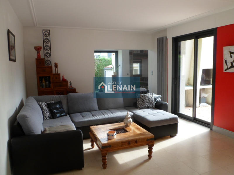 Maison - 194 m² - 8 pièces