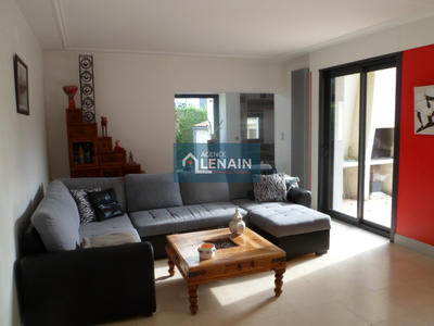 Maison - 194 m² - 8 pièces