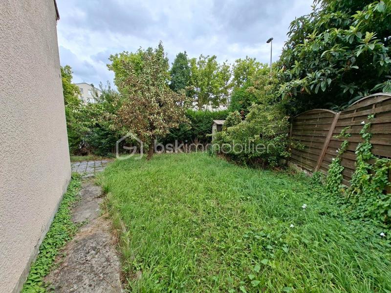 Pavillon - 104 m² - 4 pièces