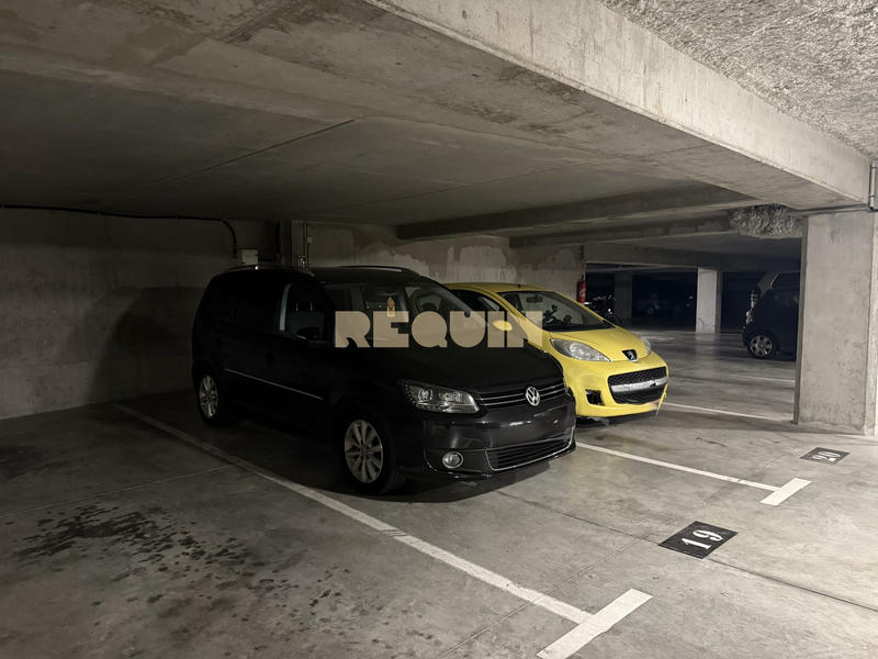 Parking / Garage - 5 m²