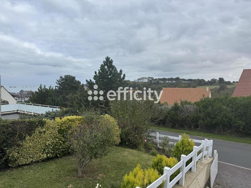 Pavillon - 100 m² - 5 pièces