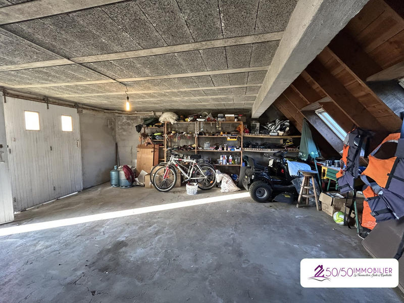 Maison traditionnelle - 95 m² - 5 pièces