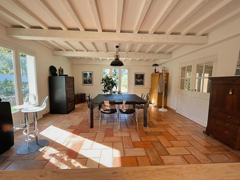 Maison - 274 m² - 9 pièces