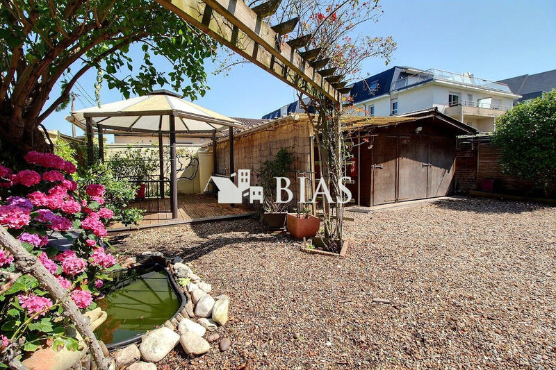 Maison ancienne - 122 m² - 6 pièces