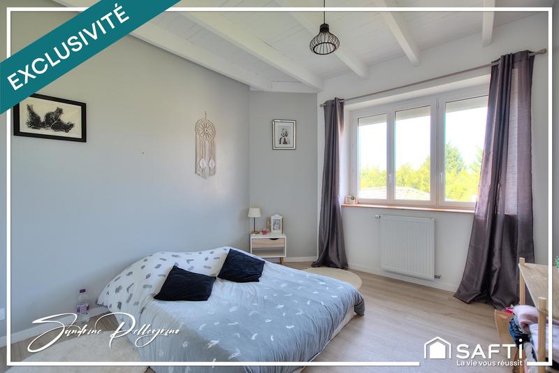 Maison - 270 m² - 9 pièces