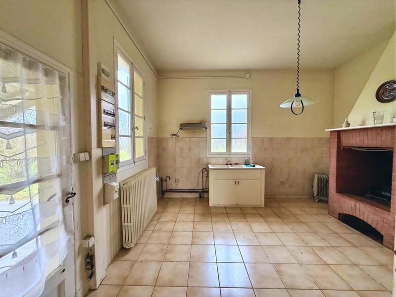 Maison - 185 m² - 7 pièces