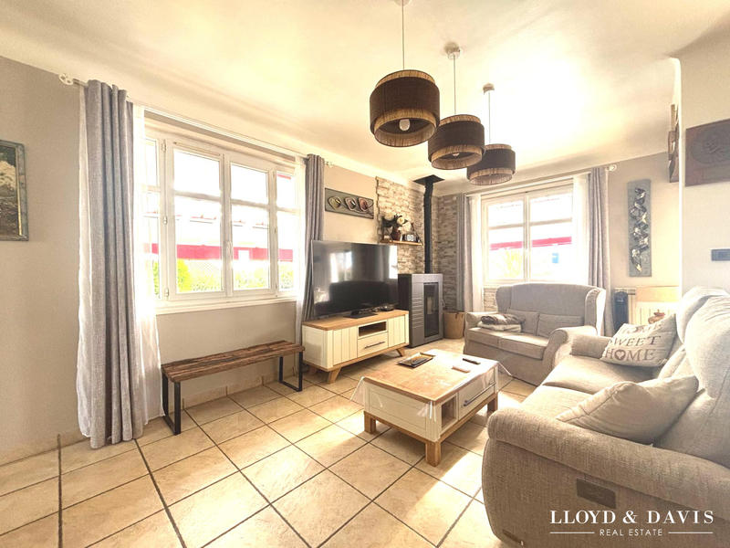 Maison contemporaine - 145 m² - 6 pièces