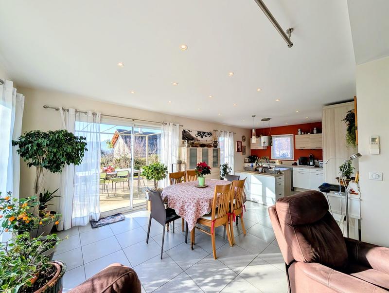 Maison - 89 m² - 4 pièces