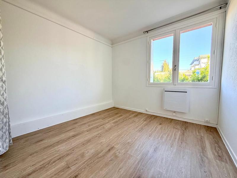 Maison - 214 m² - 12 pièces