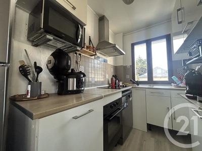 Appartement - 102 m² - 4 pièces