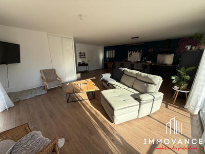 Maison - 105 m² - 4 pièces