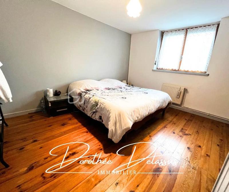 Maison - 169 m² - 8 pièces