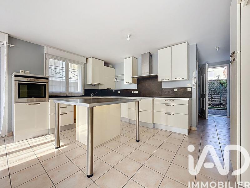 Appartement - 85 m² - 4 pièces