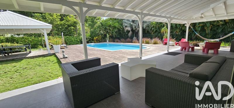 Maison - 175 m² - 5 pièces