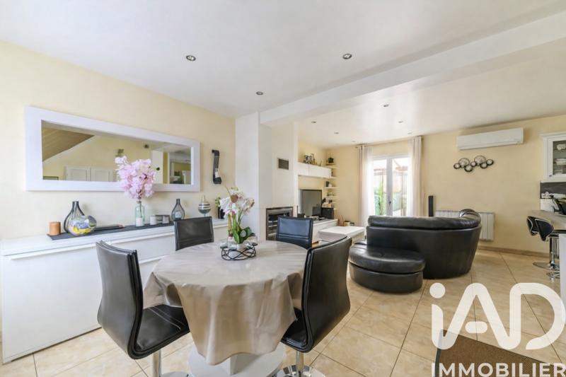 Maison - 85 m² - 5 pièces