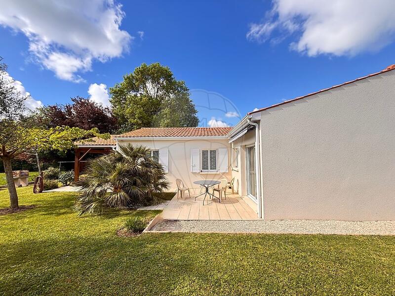 Maison - 108 m² - 4 pièces