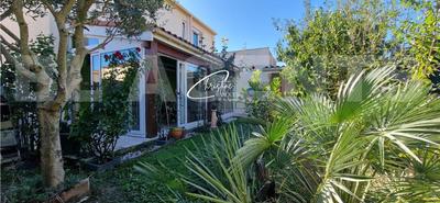 Maison jumelée - 136 m² - 6 pièces