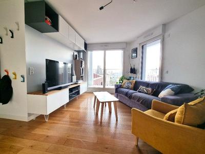 Appartement - 80 m² - 4 pièces