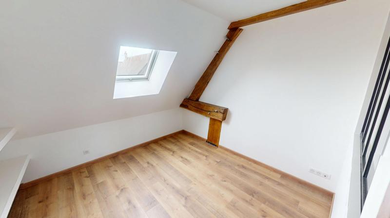 Maison ancienne - 214 m² - 7 pièces