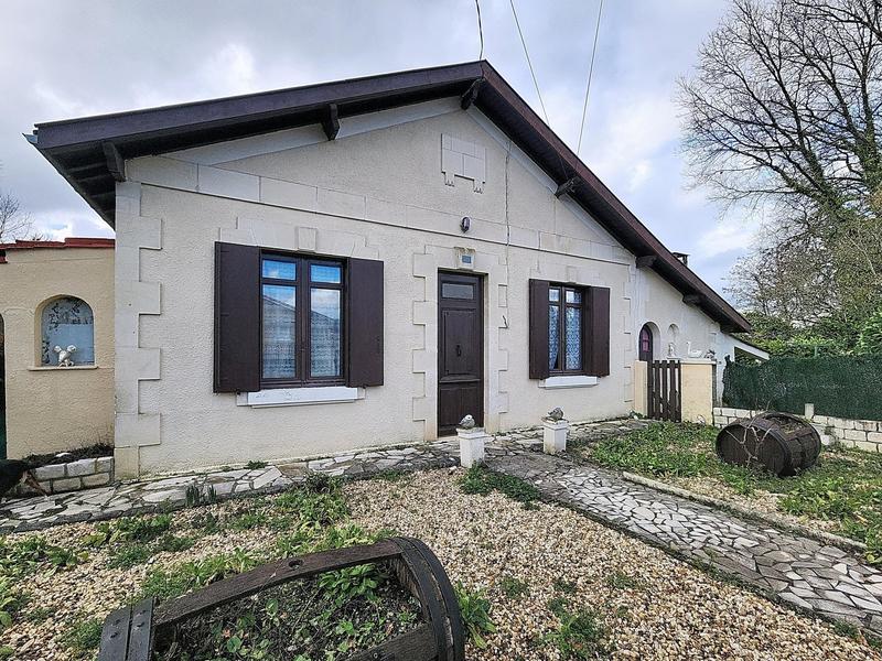 Maison - 84 m² - 5 pièces