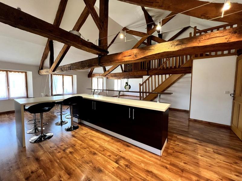 Maison - 266 m² - 10 pièces