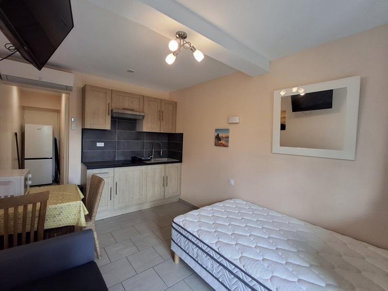 Maison traditionnelle - 170 m² - 9 pièces