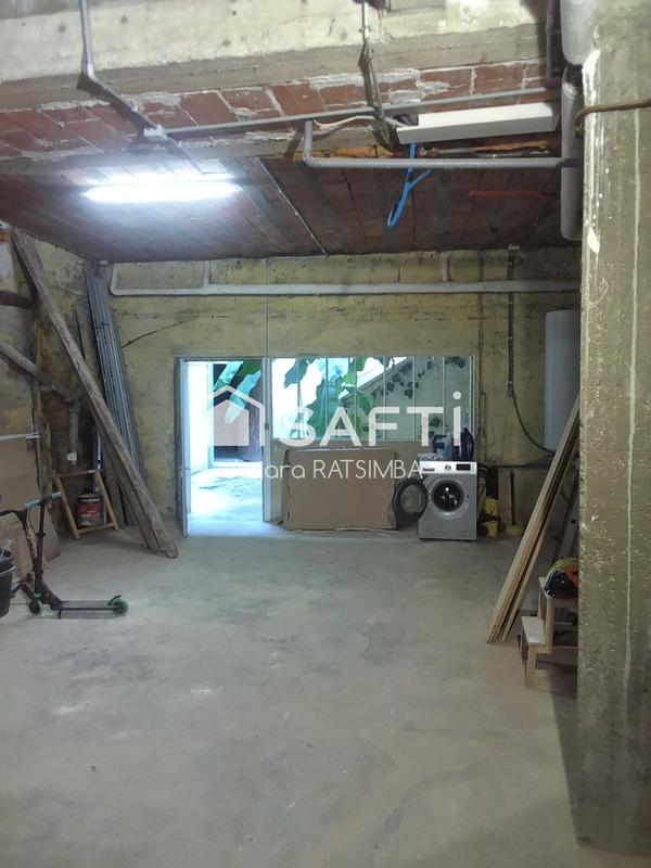 Maison - 157 m² - 7 pièces