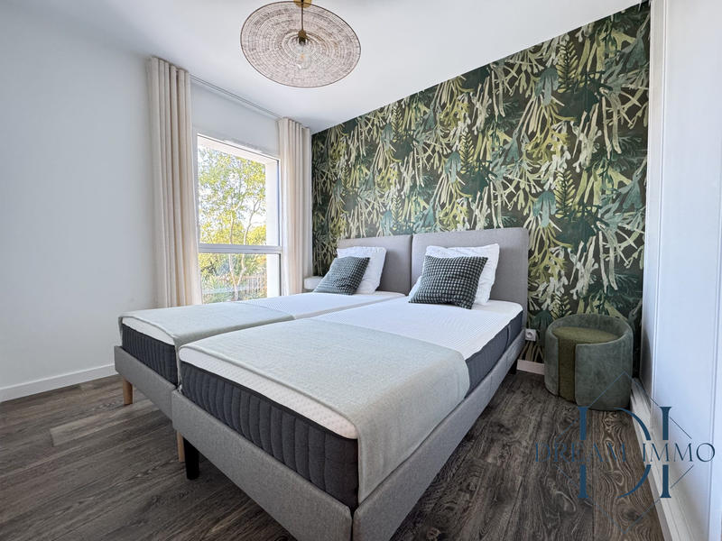 Appartement - 87 m² - 4 pièces