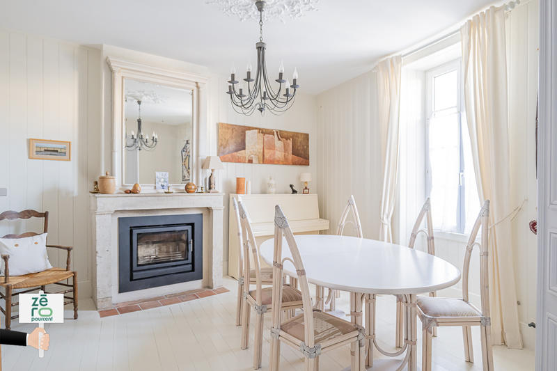 Maison - 160 m² - 7 pièces