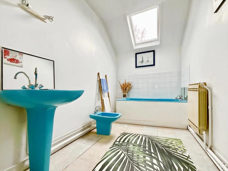 Maison d'architecte - 240 m² - 8 pièces