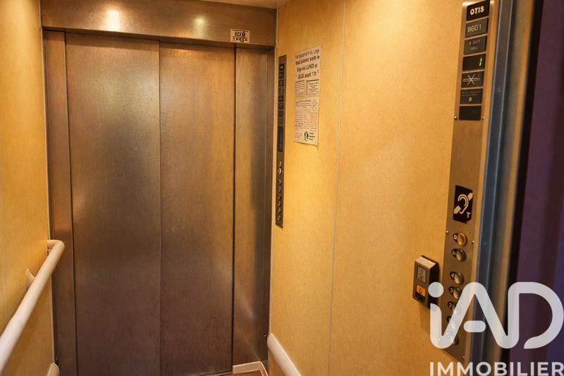 Immeuble - 7 873 m² - 3 pièces